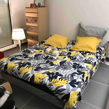 Daire Cozy Near Train Station And *